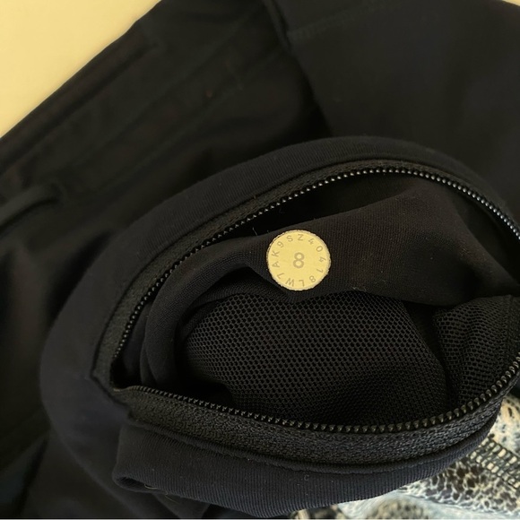 Lululemon || Run Times Short II 4" Mesh Scape Multi / True Navy 8 - Picture 8 of 10